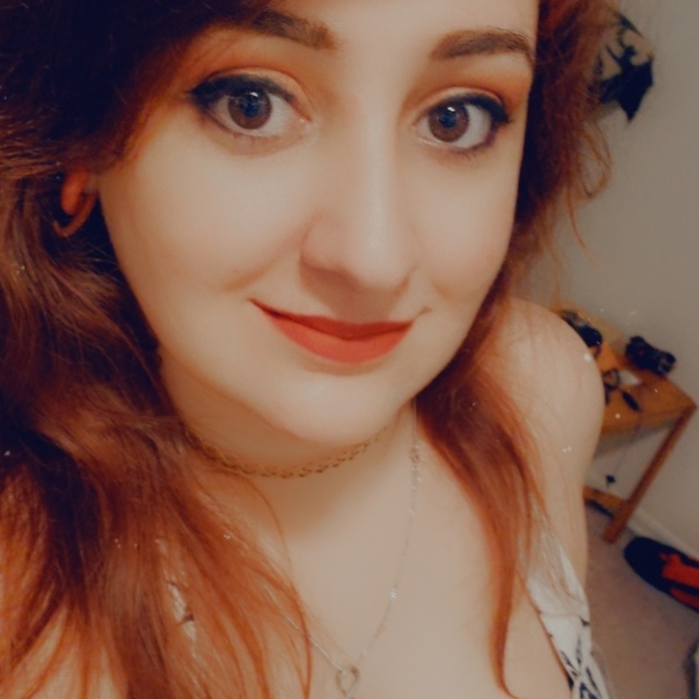 Meet your Posher, Tahsys